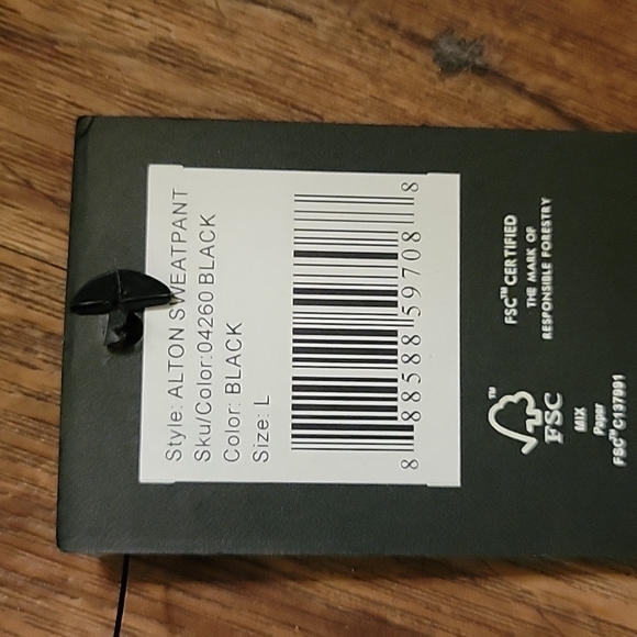 NWT Men's Black Brixton "Alton Line Fleece Jogger" comes in various sizes - Picture 3 of 7